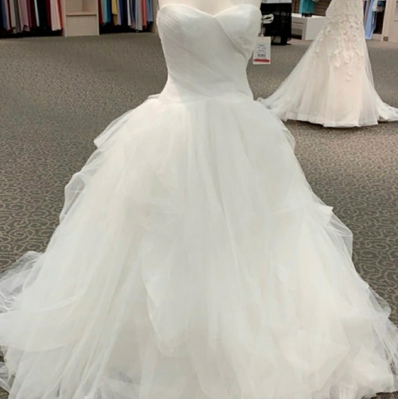 white by vera wang organza and satin wedding dress